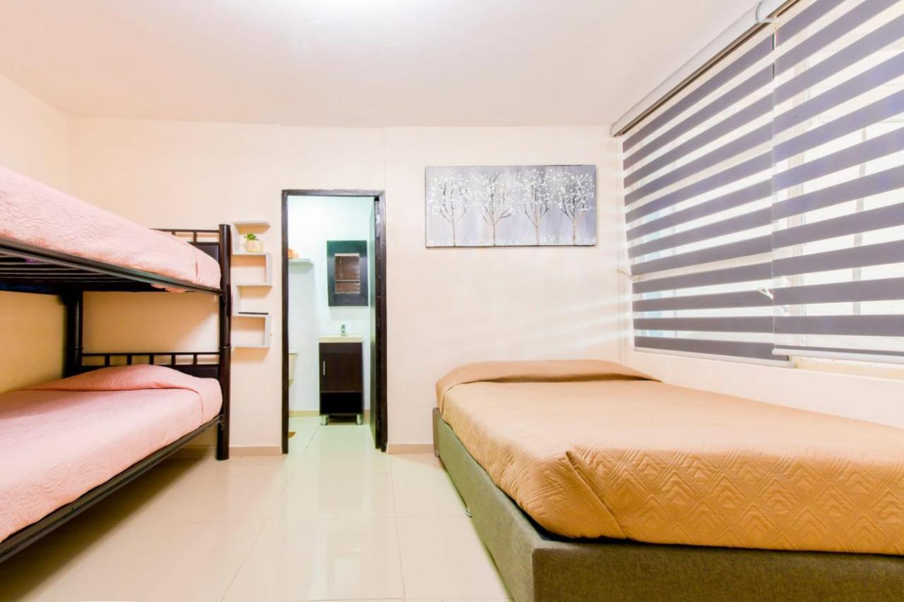 גואדלחארה Hostal Vitta מראה חיצוני תמונה