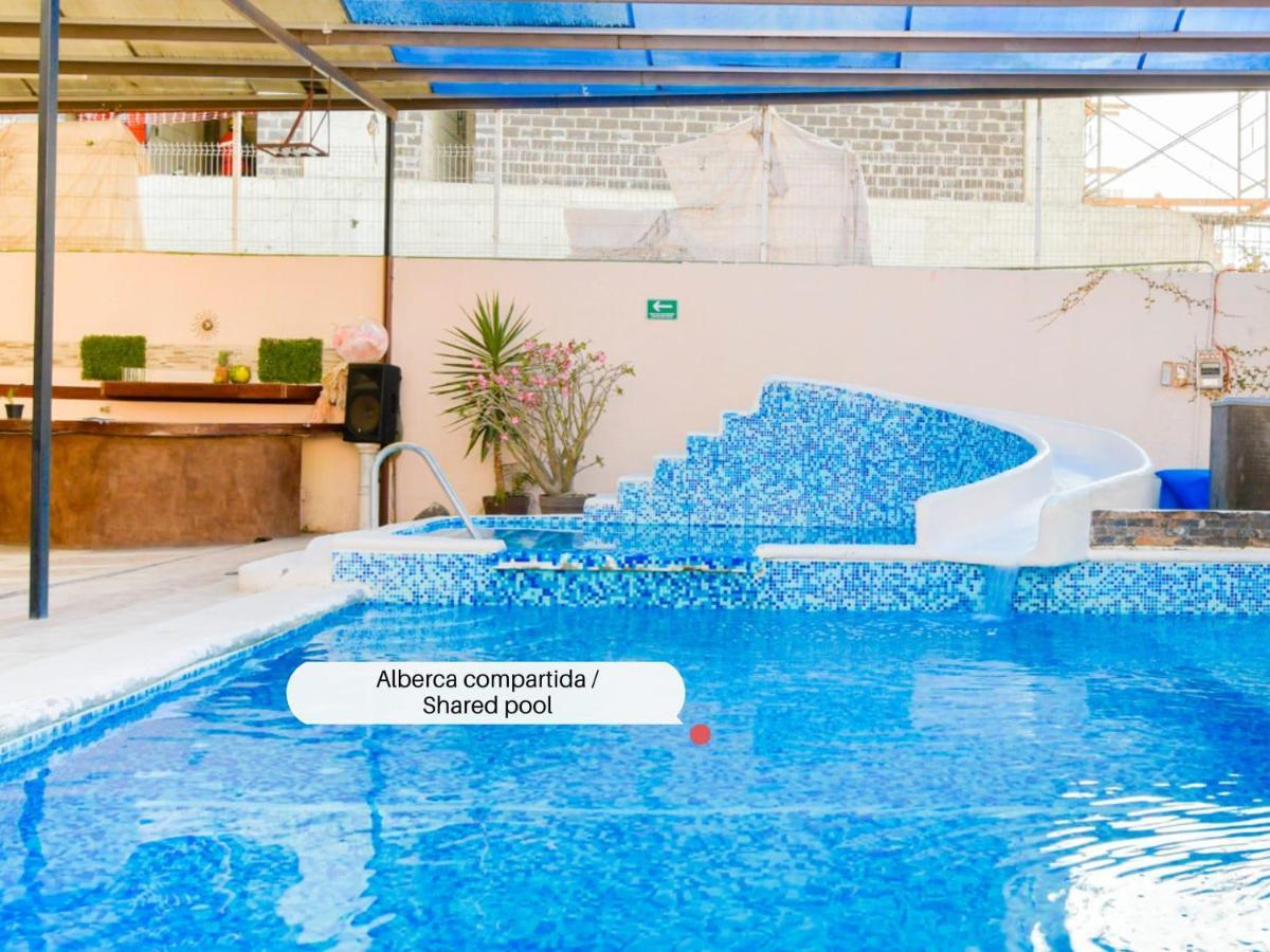 גואדלחארה Hostal Vitta מראה חיצוני תמונה