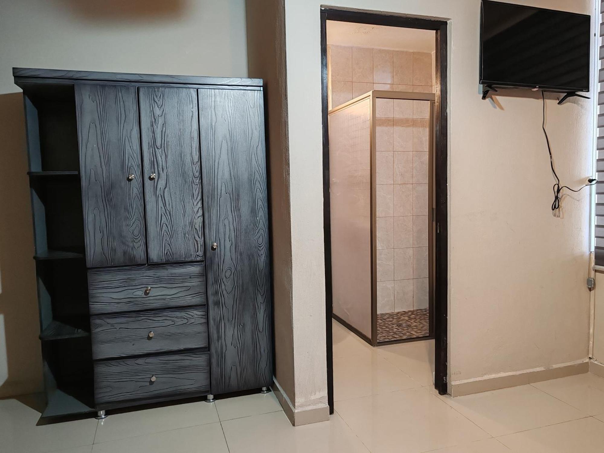 גואדלחארה Hostal Vitta מראה חיצוני תמונה