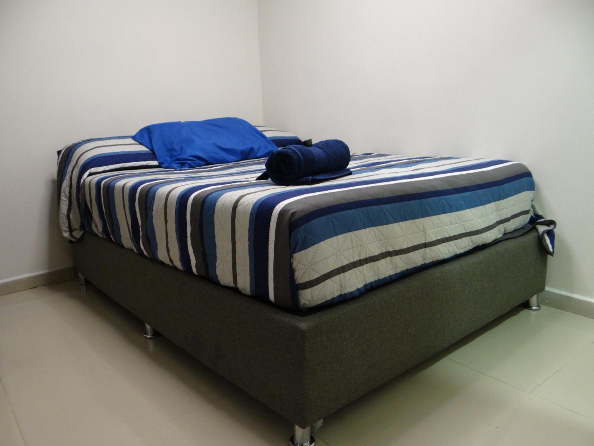 גואדלחארה Hostal Vitta מראה חיצוני תמונה