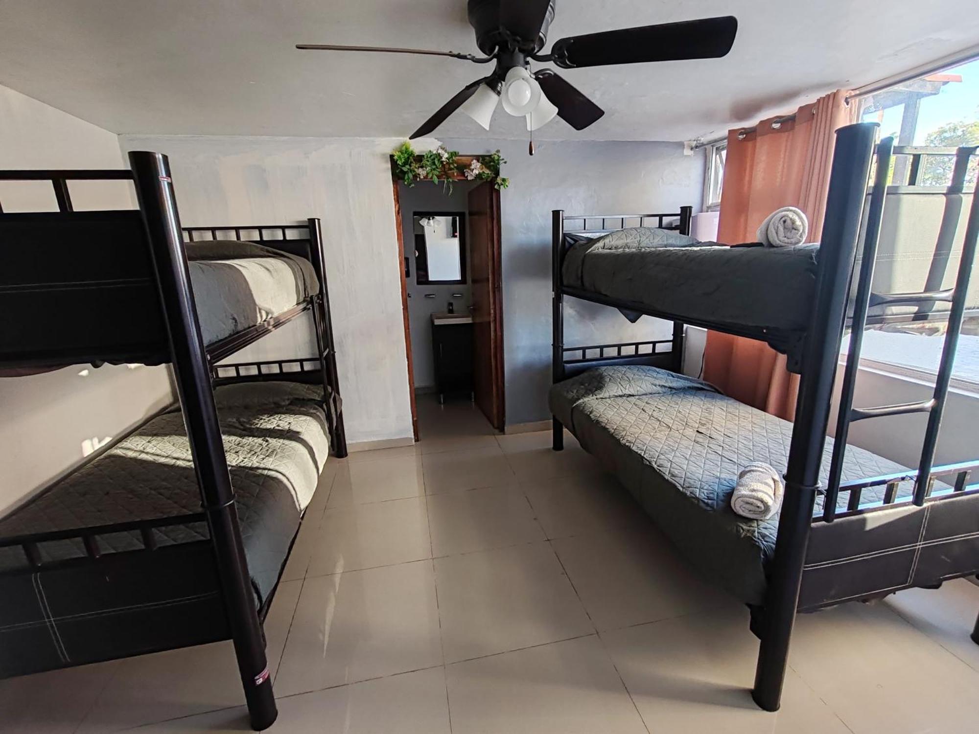 גואדלחארה Hostal Vitta מראה חיצוני תמונה