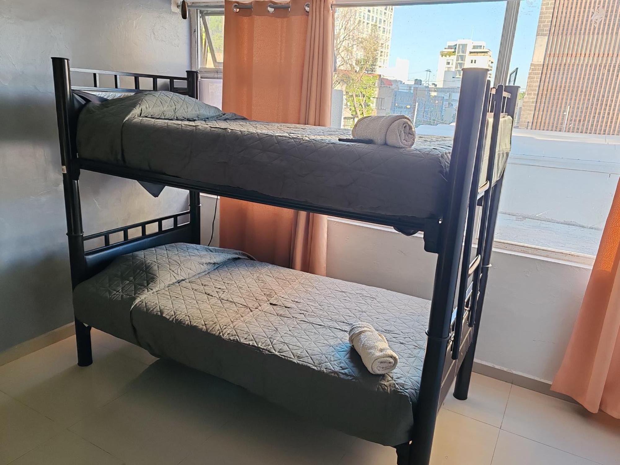 גואדלחארה Hostal Vitta מראה חיצוני תמונה