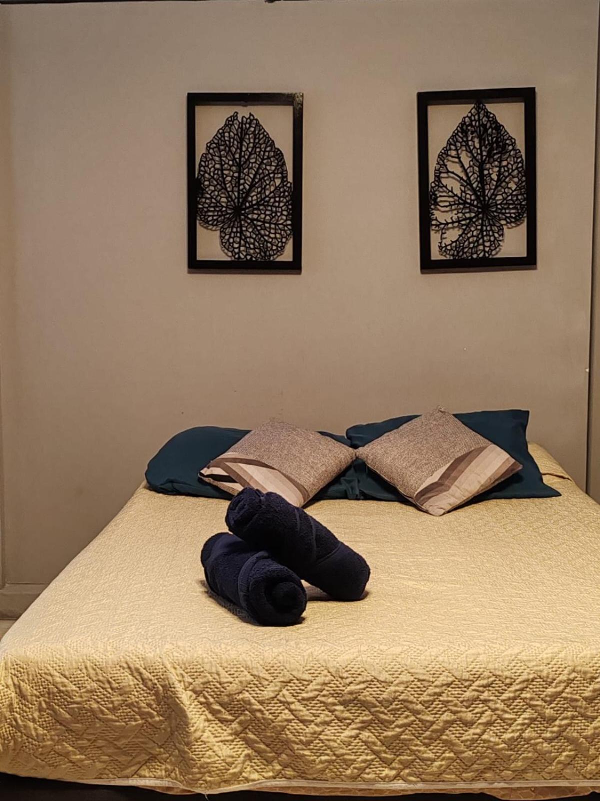 גואדלחארה Hostal Vitta מראה חיצוני תמונה