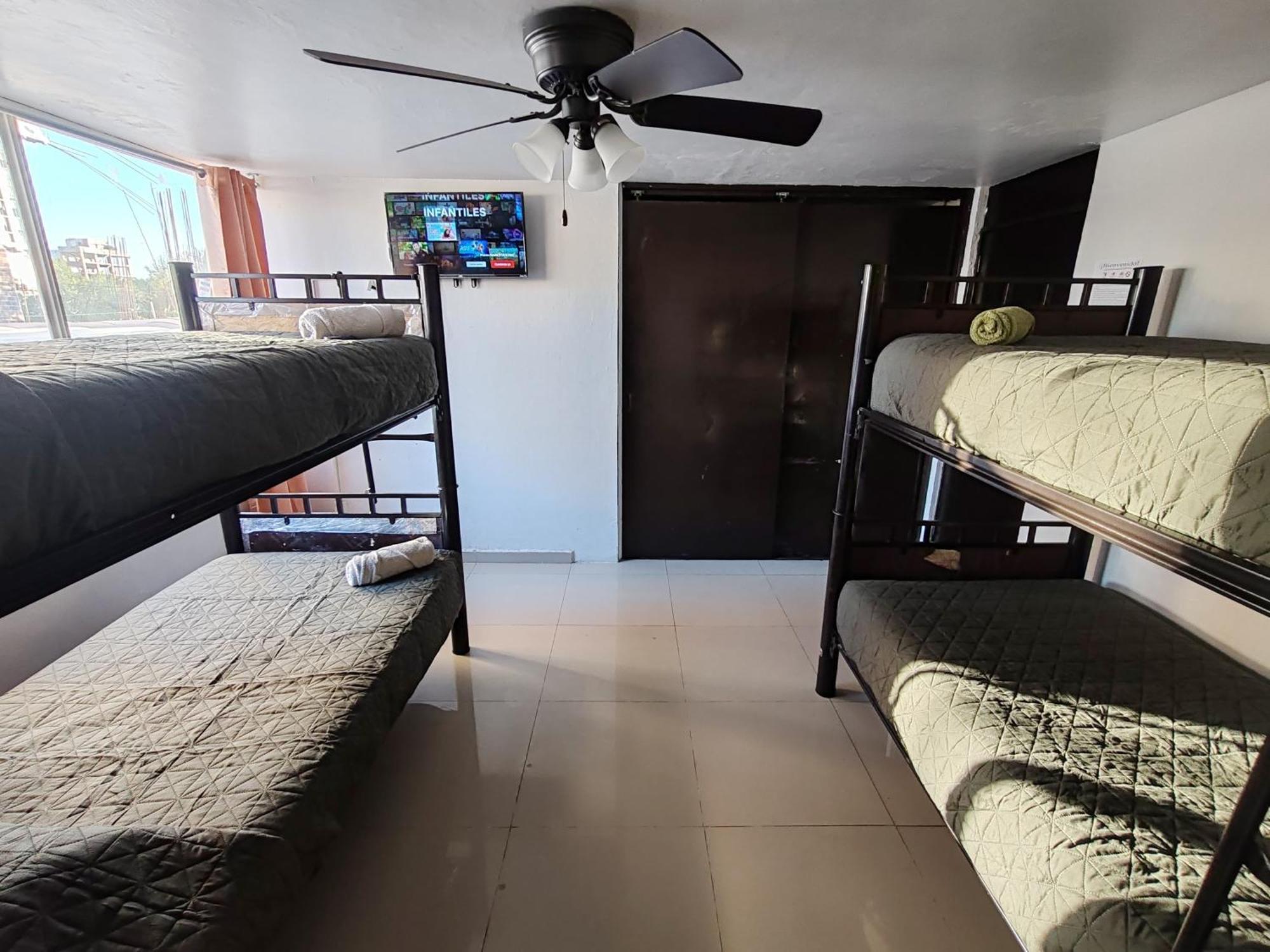 גואדלחארה Hostal Vitta מראה חיצוני תמונה